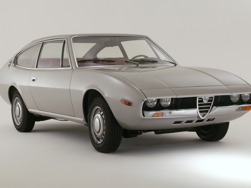1968 Alfa Romeo 1750 GTV