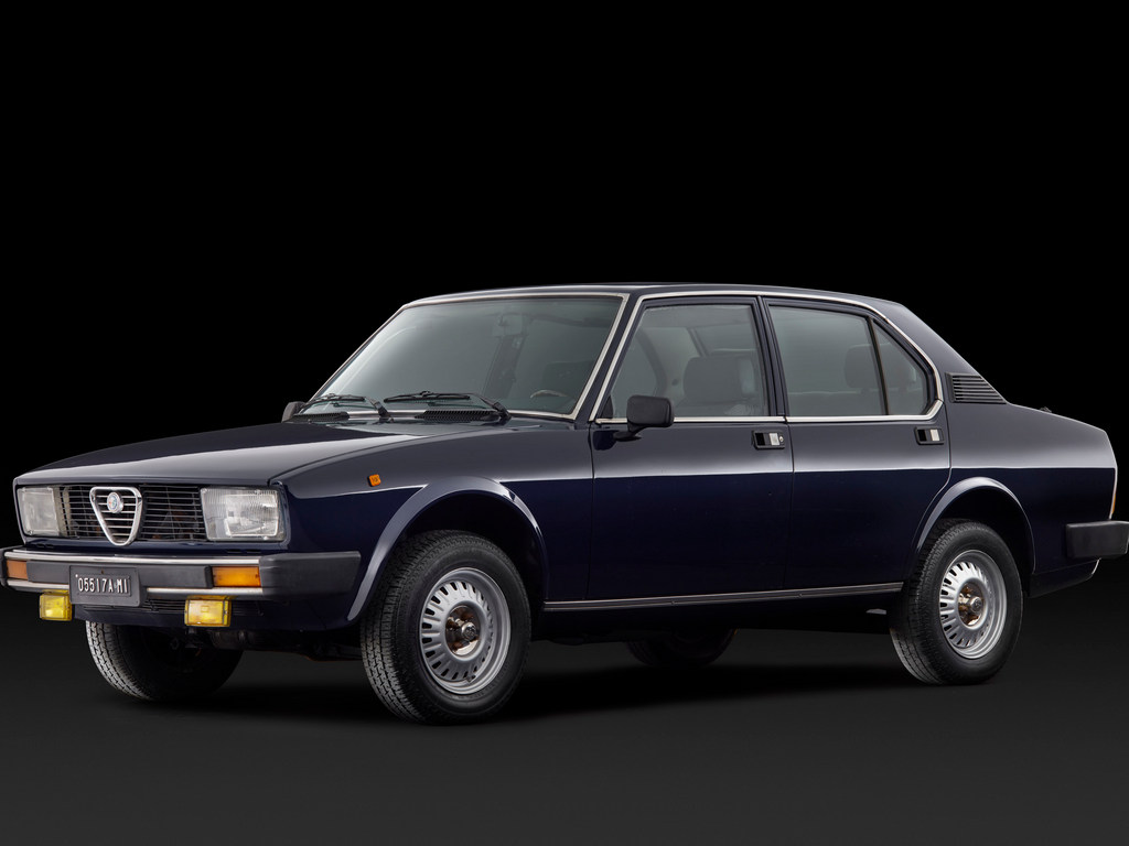 1977 Alfa Romeo Alfetta 2000 Blindata